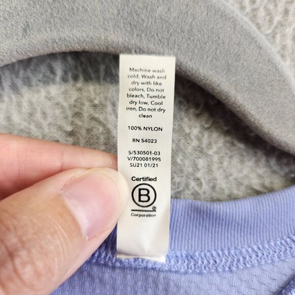 Athleta Top Womens L Purple Momentum Seamless Racerback Yoga Practice Run - Picture 8 of 12